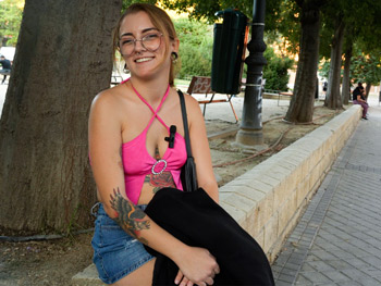 From Valencia with essence and looking for her first interracial anal! Lorena Lopes, a sexual earthquake ;P